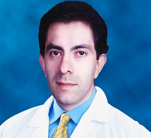Dr. Gonzalo Anzueto